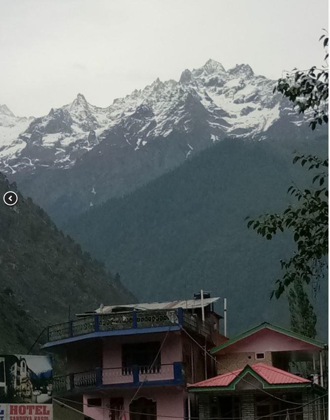 Moksha Hotel Kasol Kültér fotó