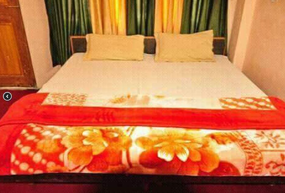Moksha Hotel Kasol Kültér fotó