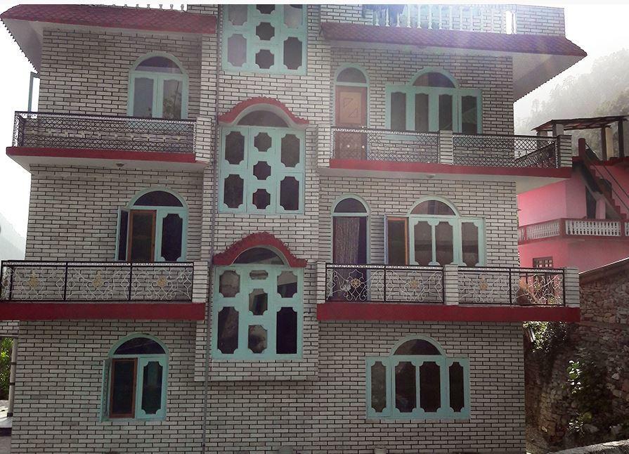 Moksha Hotel Kasol Kültér fotó